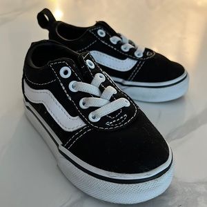 Toddler Vans Size 5 (11.5 cm)